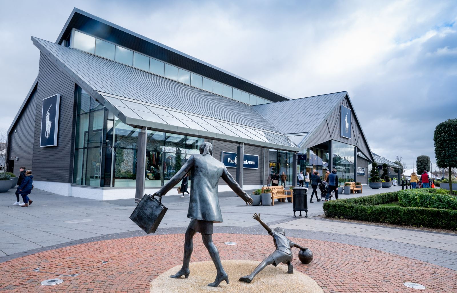 Cheshire Oaks Designer Outlet