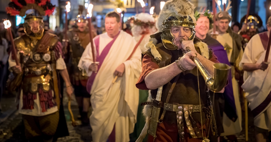 winter-watch-and-saturnalia-parade-visit-cheshire