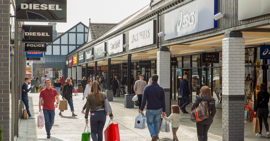 cheshire-oaks-designer-outlet-craft-centres-and-retail-outlets-in